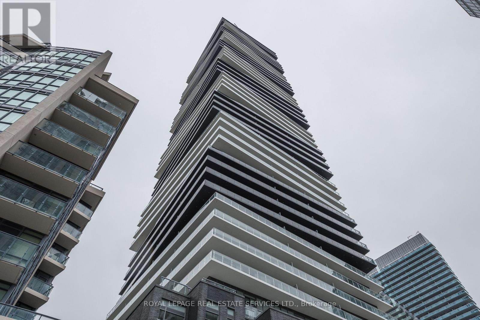 3903 - 56 Annie Craig Drive, Toronto, Ontario  M8V 0C8 - Photo 2 - W12701160