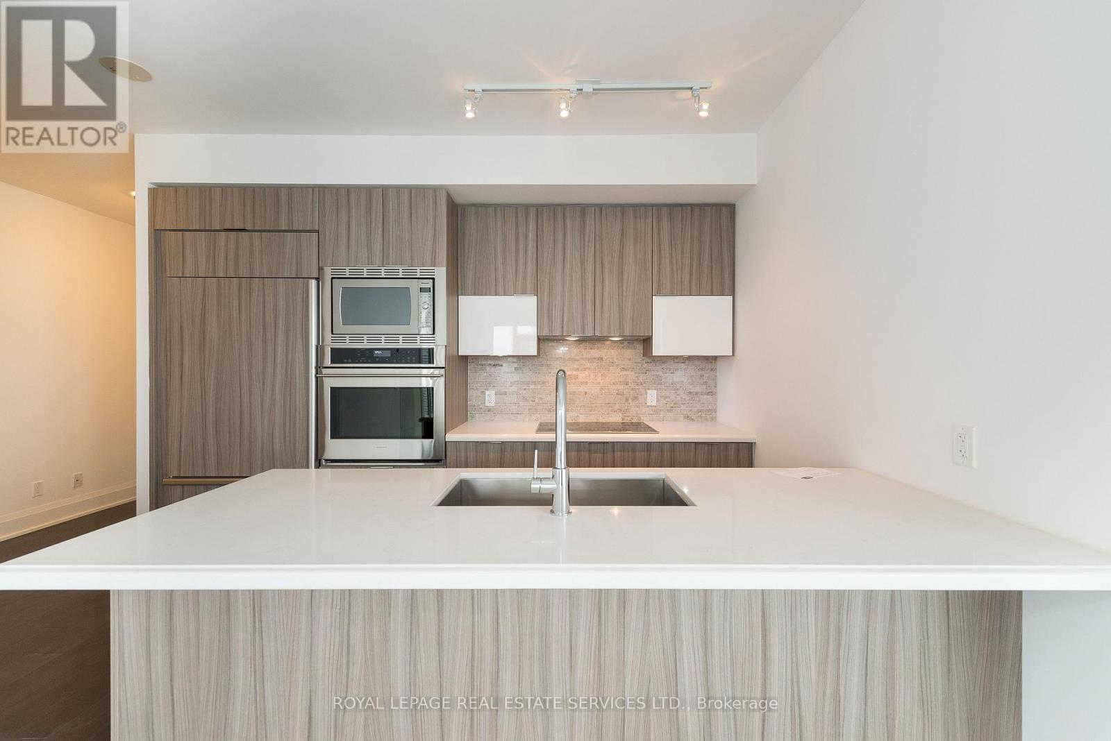 3903 - 56 Annie Craig Drive, Toronto, Ontario  M8V 0C8 - Photo 5 - W12701160