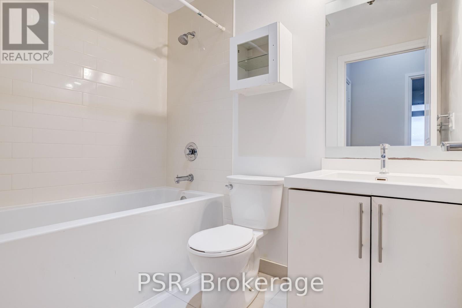 602 - 65 Speers Road, Oakville (Co Central), Ontario  L6K 0J1 - Photo 12 - W12701162