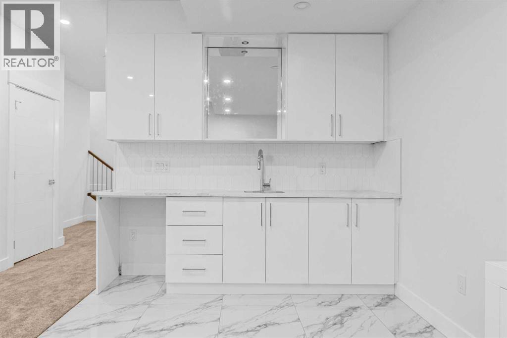 430 33 Avenue Nw, Calgary, Alberta  T2K 0B4 - Photo 46 - A2279604