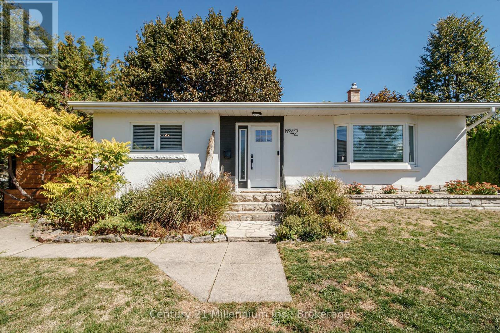 42 NIAGARA STREET, collingwood, Ontario