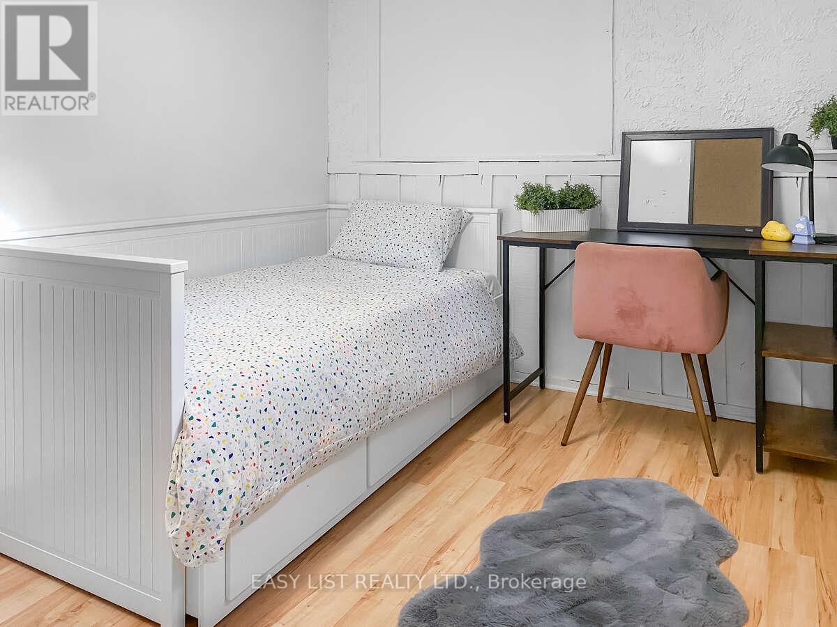 38 Fernwood Terrace, Welland, Ontario  L3C 2R8 - Photo 43 - X12701088