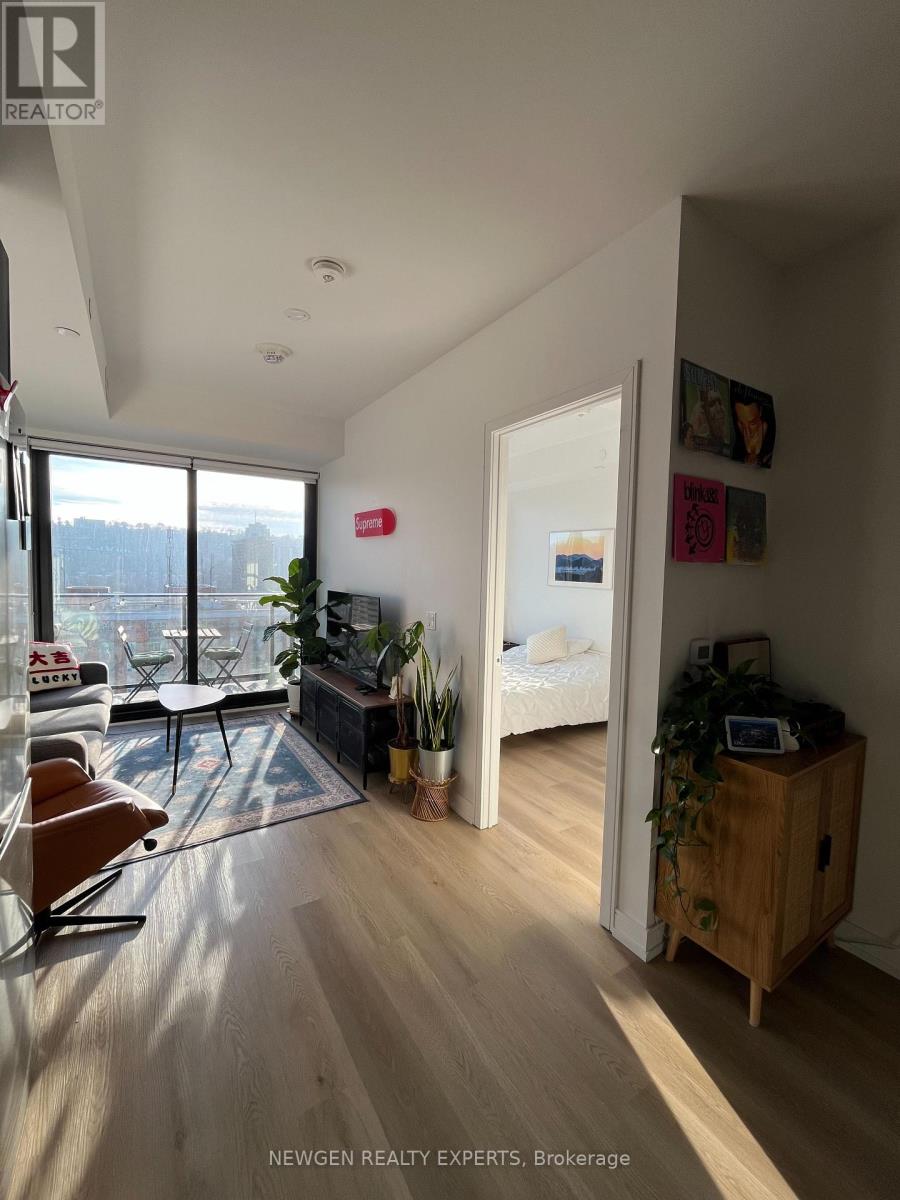 1501 - 1 Jarvis Street, Hamilton, Ontario  L8R 0A8 - Photo 6 - X12701130