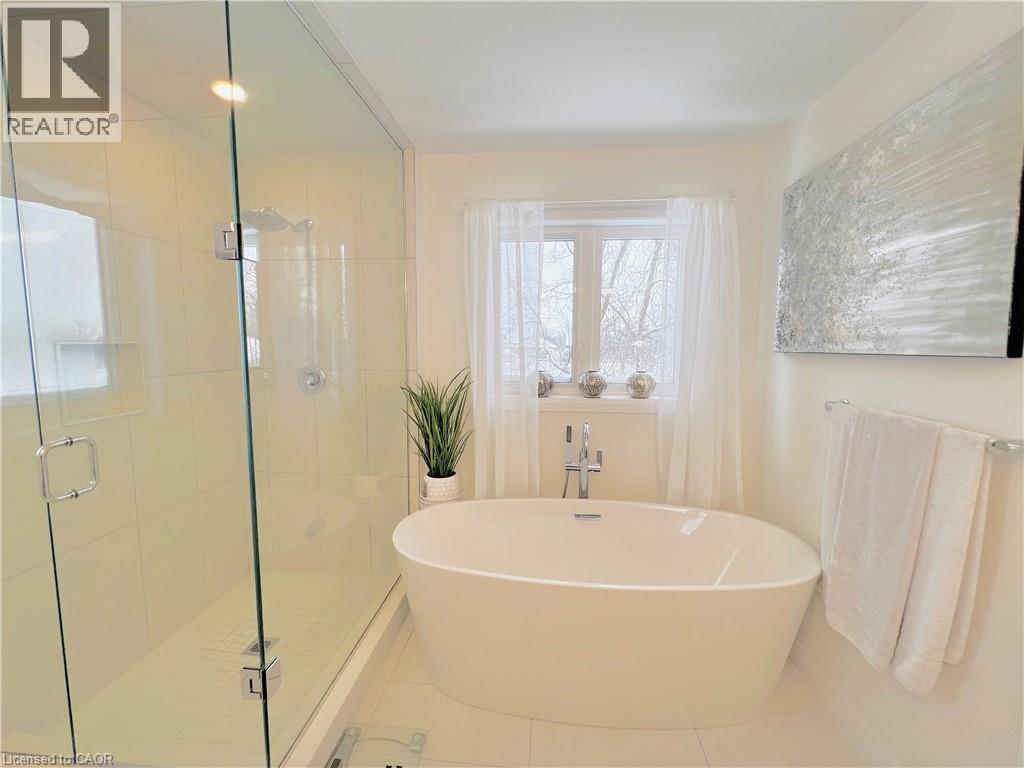 100 Shady Oaks Trail, Hamilton, Ontario  L9B 0K6 - Photo 27 - 40795058