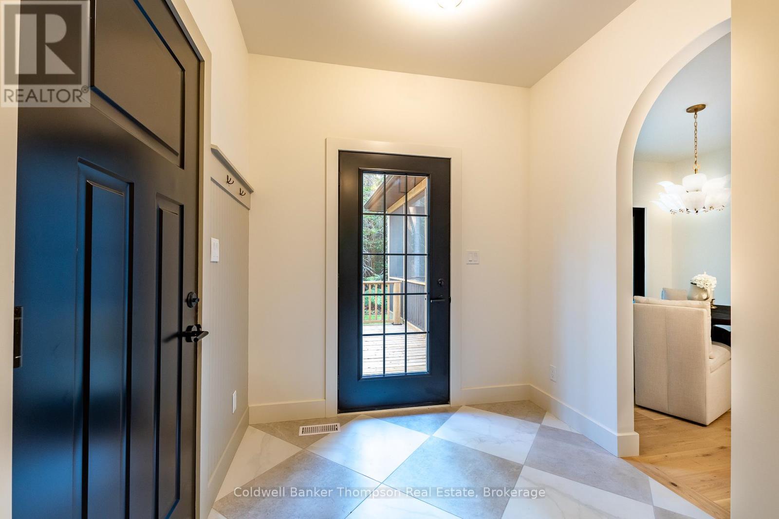 27 Crimson Lane, Huntsville, Ontario  P0B 1L0 - Photo 15 - X12701184