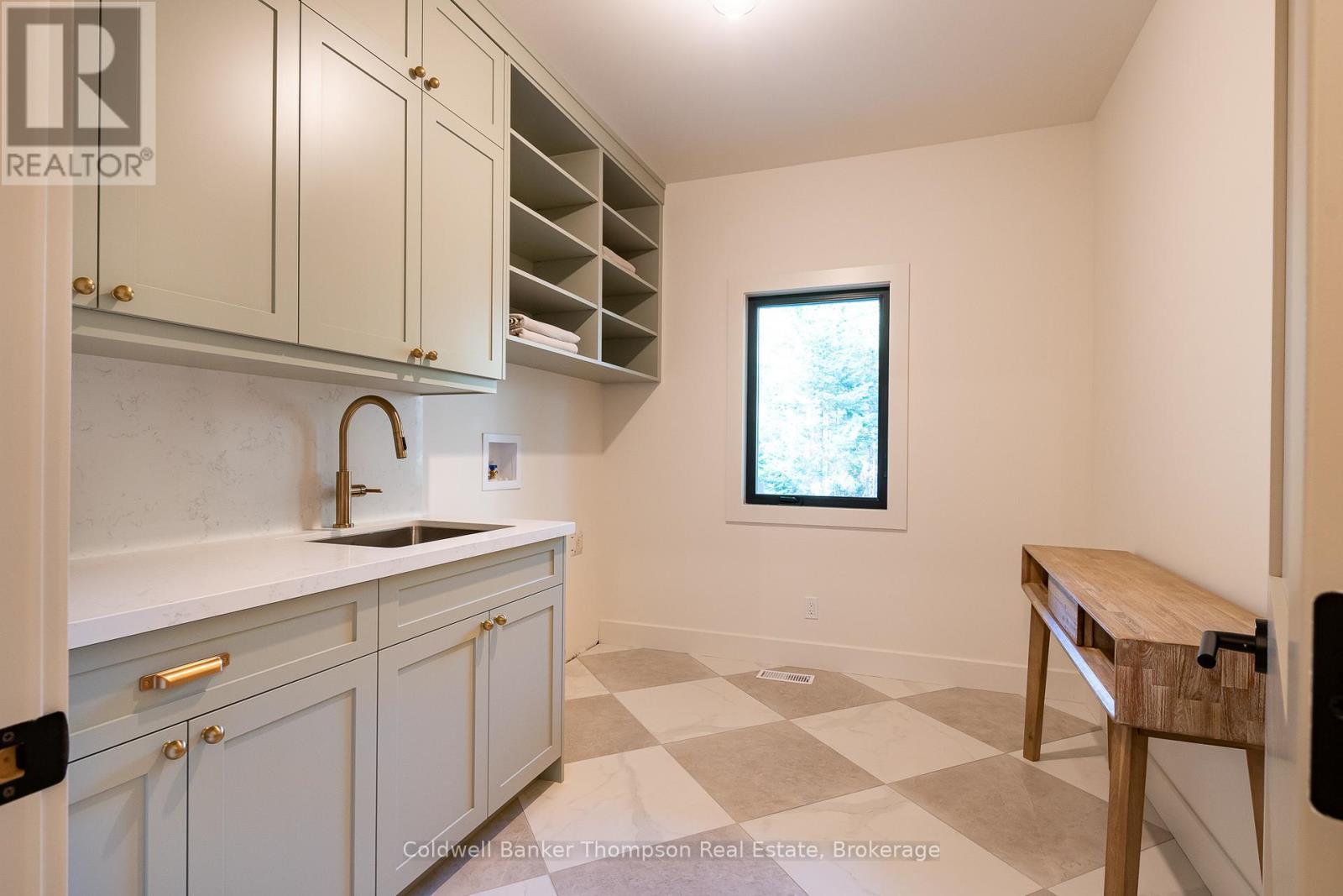 27 Crimson Lane, Huntsville, Ontario  P0B 1L0 - Photo 17 - X12701184