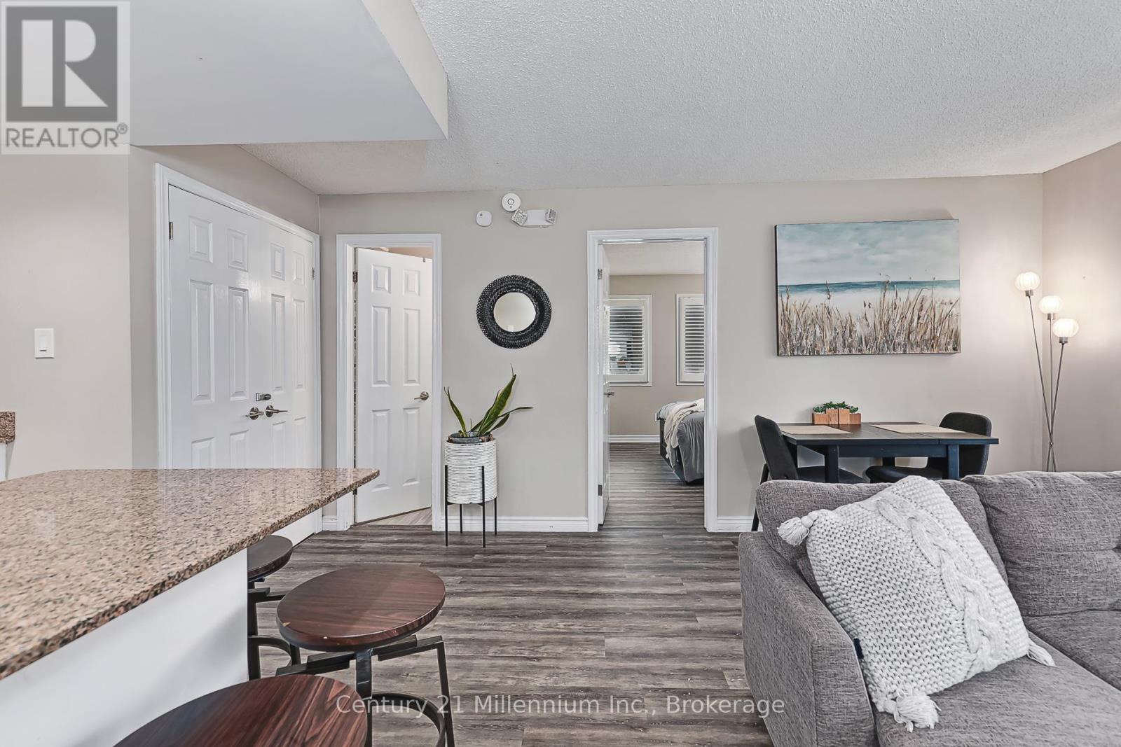 101 - 796468 Grey Road 19 Road, Blue Mountains, Ontario  L9Y 0N6 - Photo 10 - X12701298