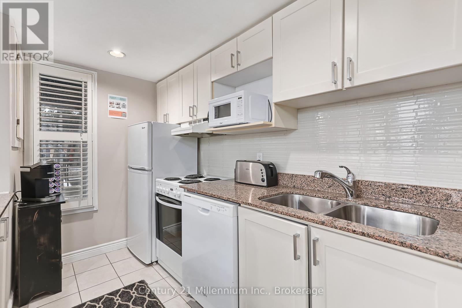 101 - 796468 Grey Road 19 Road, Blue Mountains, Ontario  L9Y 0N6 - Photo 14 - X12701298