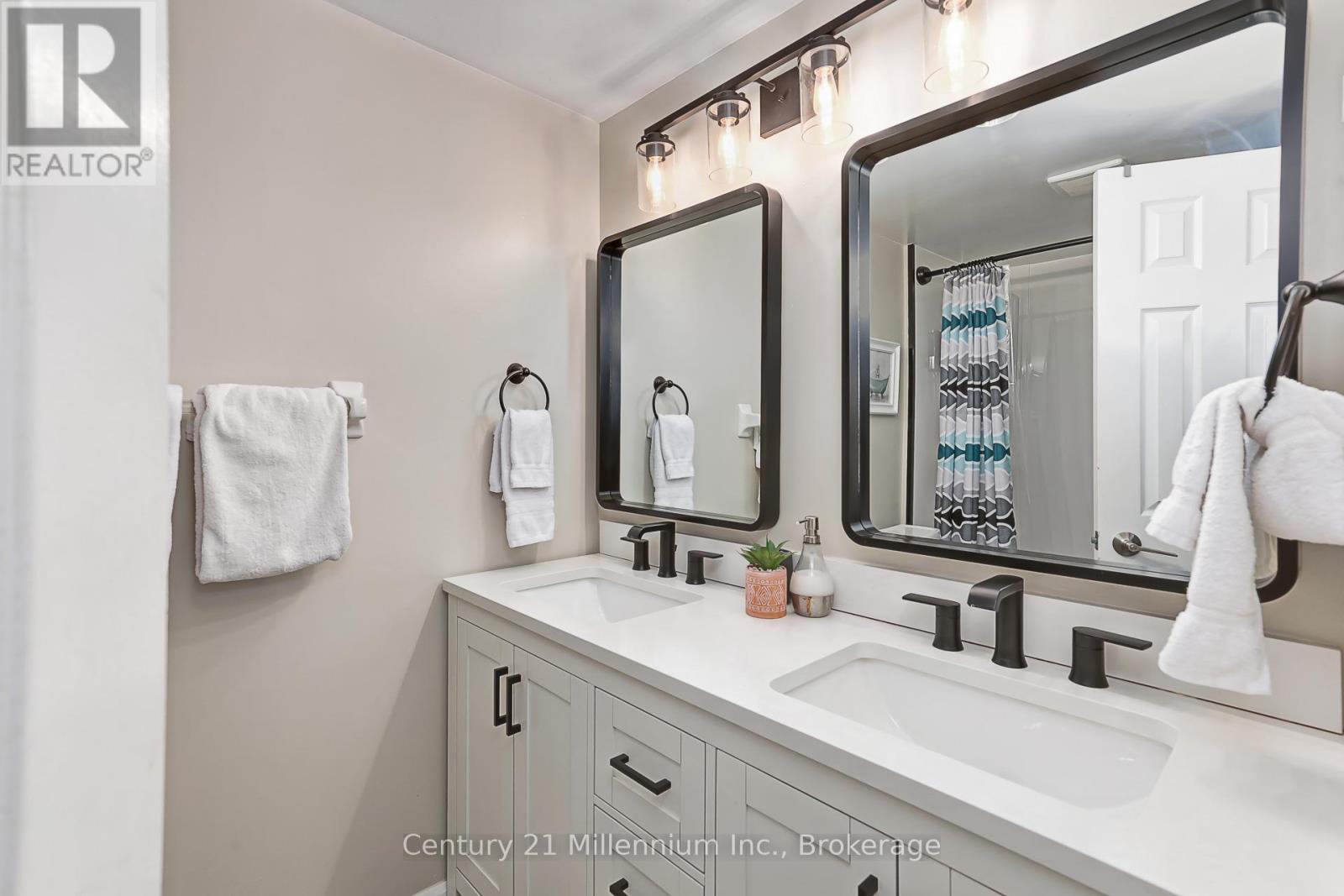 101 - 796468 Grey Road 19 Road, Blue Mountains, Ontario  L9Y 0N6 - Photo 23 - X12701298