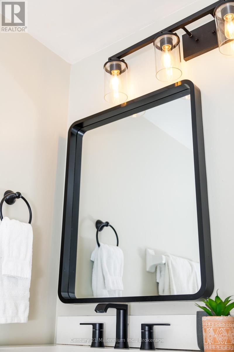 101 - 796468 Grey Road 19 Road, Blue Mountains, Ontario  L9Y 0N6 - Photo 27 - X12701298