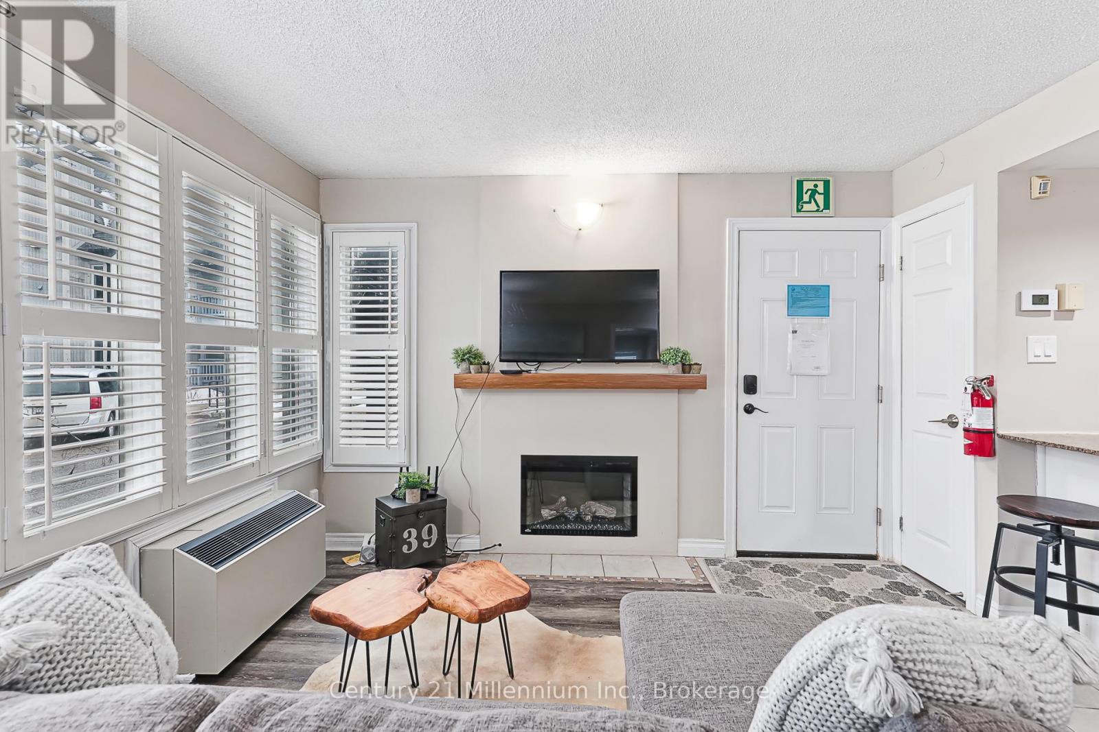 101 - 796468 Grey Road 19 Road, Blue Mountains, Ontario  L9Y 0N6 - Photo 7 - X12701298