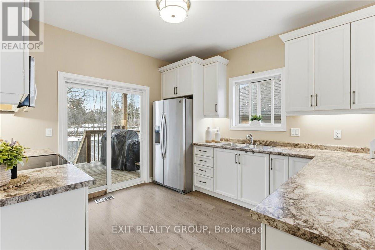 326 Cannifton Road N, Belleville, Ontario  K0K 1V0 - Photo 10 - X12701304