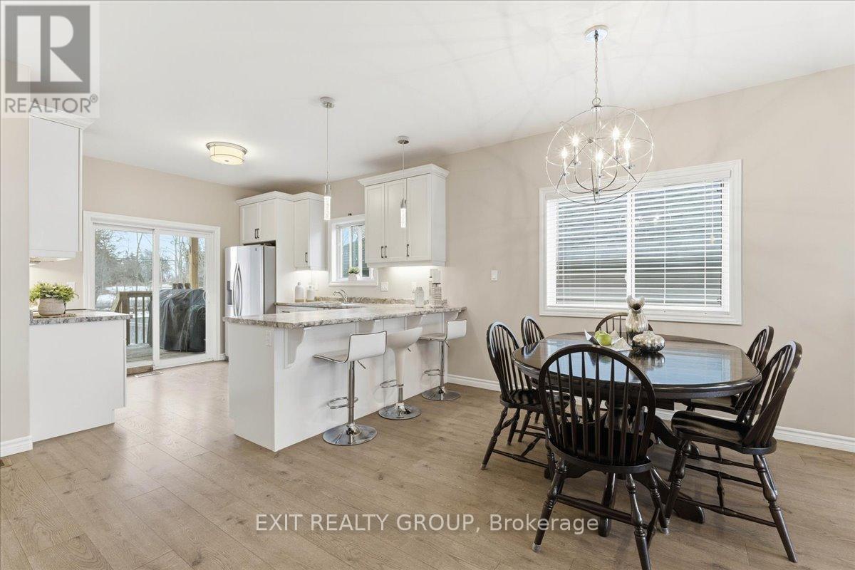 326 Cannifton Road N, Belleville, Ontario  K0K 1V0 - Photo 8 - X12701304