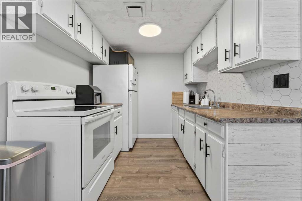 16, 55 Lemoyne Crescent W, Lethbridge, Alberta  T1K 4J7 - Photo 5 - A2278500