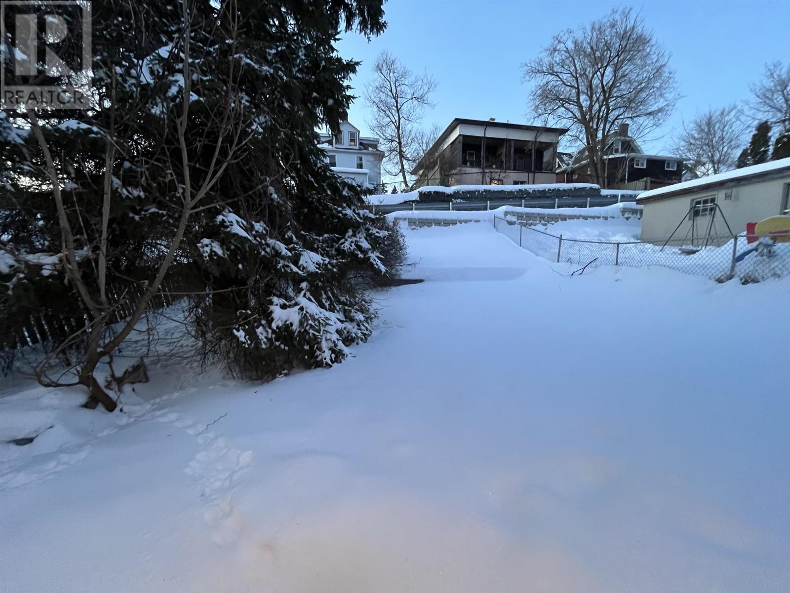 142 Banning Street, Thunder Bay, Ontario  P7B 3H9 - Photo 38 - TB2600027