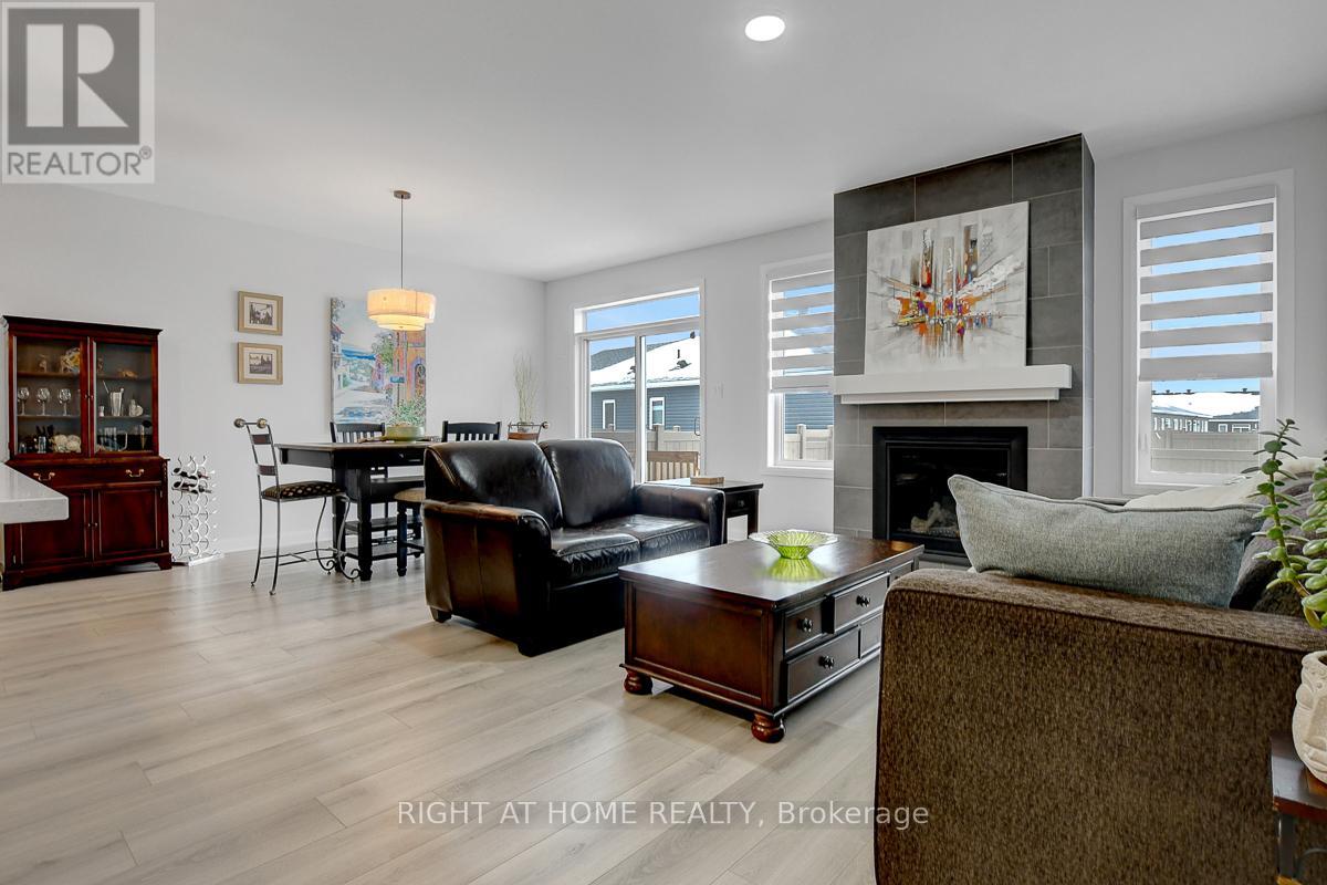 818 Companion Crescent, Ottawa, Ontario  K4M 0X1 - Photo 6 - X12701282