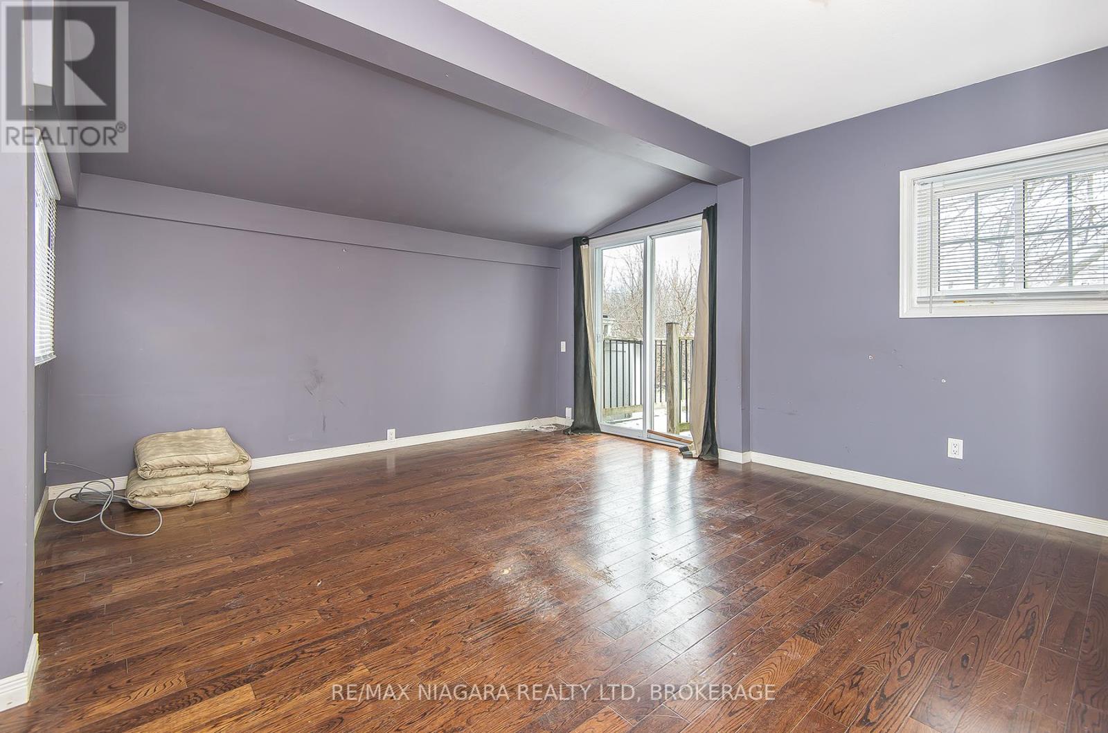 243 North Street N, Fort Erie, Ontario  L2A 3R9 - Photo 14 - X12701192