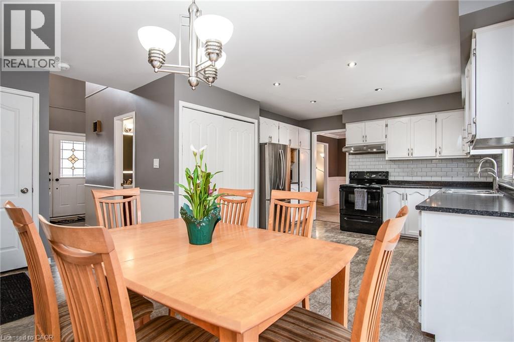 354 Forestlawn Road, Waterloo, Ontario  N2K 3A5 - Photo 16 - 40798504