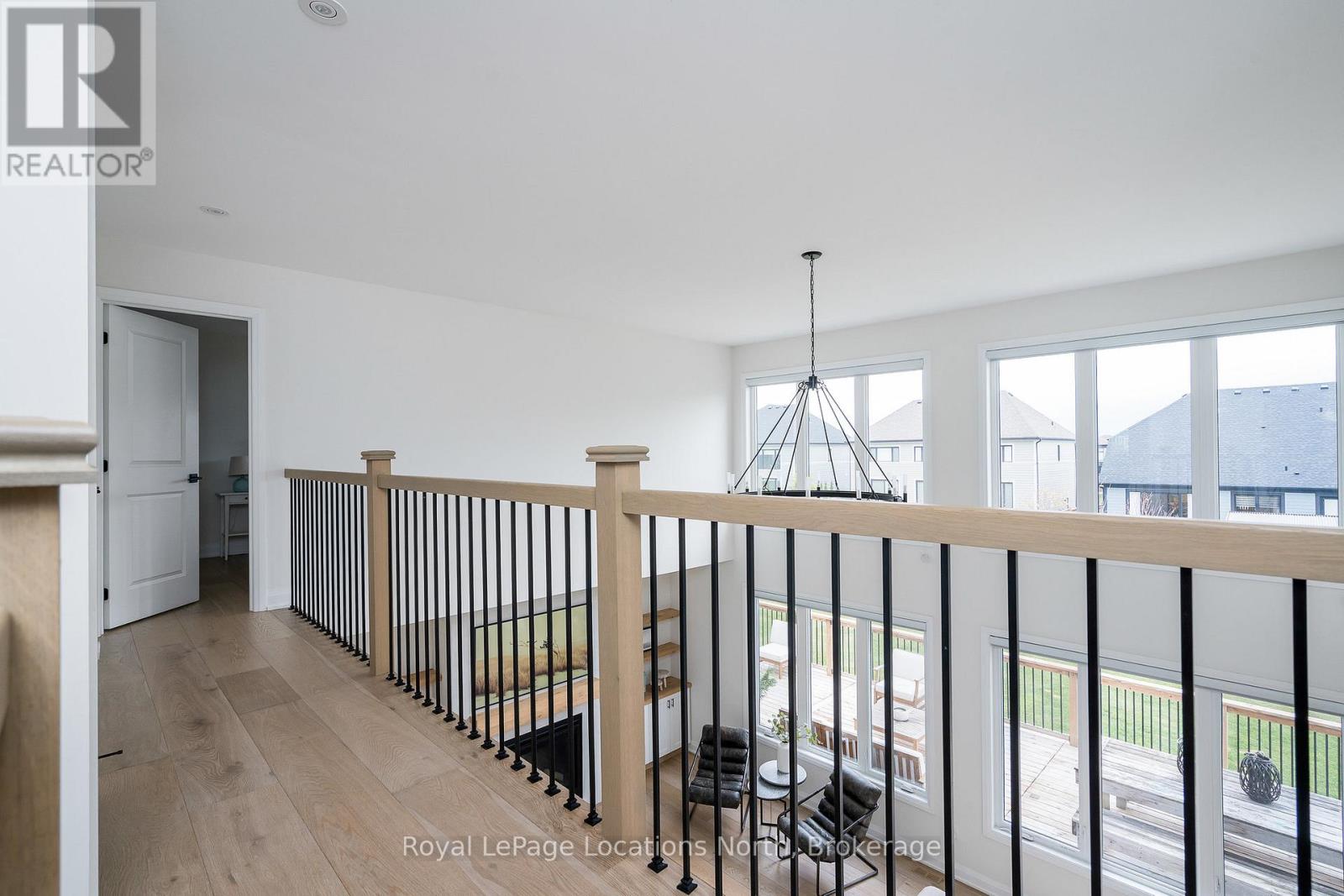 104 Stillwater Crescent, Blue Mountains, Ontario  L9Y 4P5 - Photo 22 - X12532840