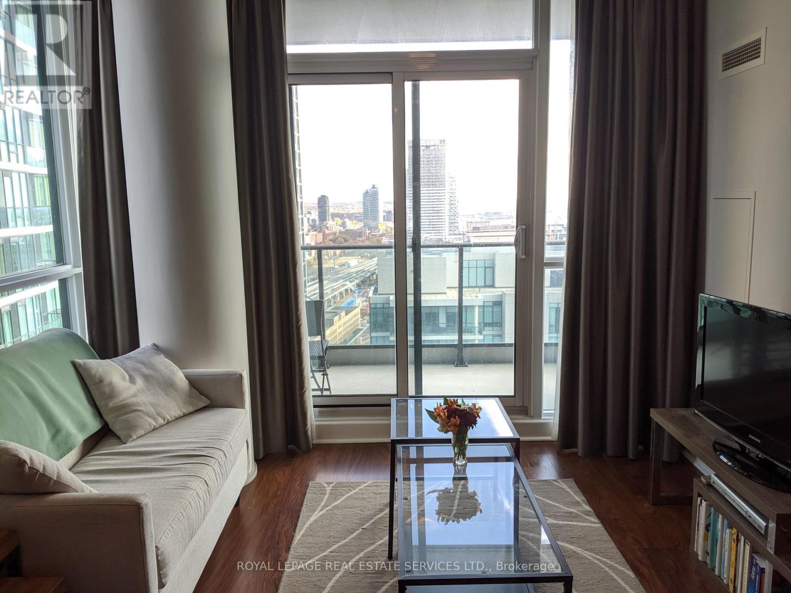 3306 - 33 Bay Street, Toronto, Ontario  M5J 2Z3 - Photo 3 - C12701196