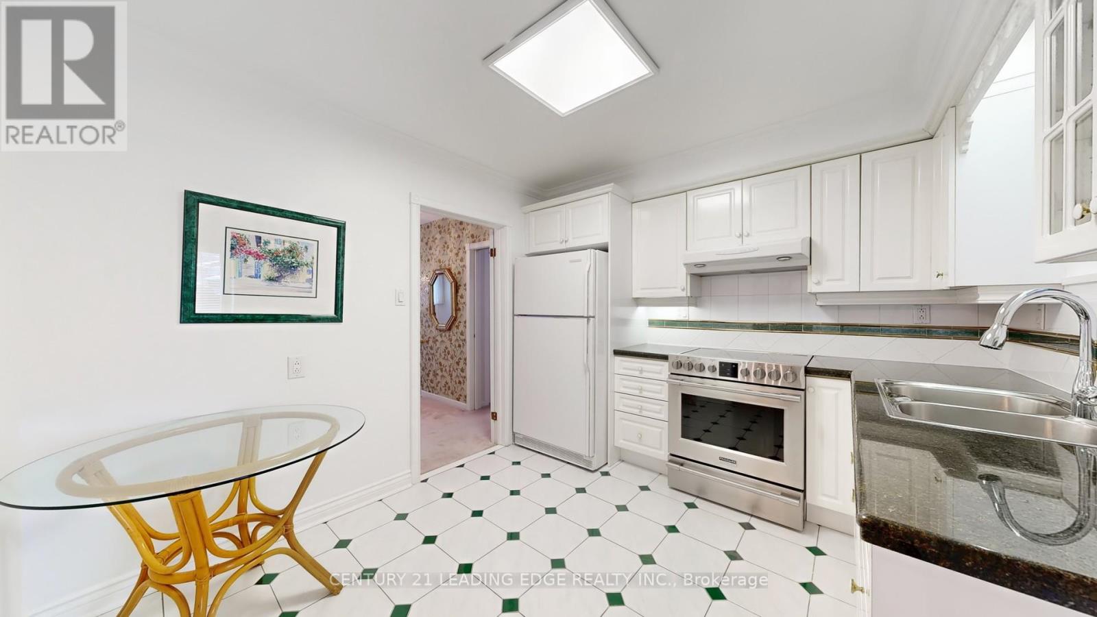 34 Tollerton Avenue, Toronto, Ontario  M2K 2H3 - Photo 14 - C12701212