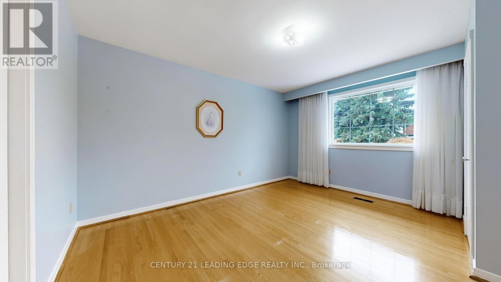 34 Tollerton Avenue, Toronto, Ontario  M2K 2H3 - Photo 21 - C12701212