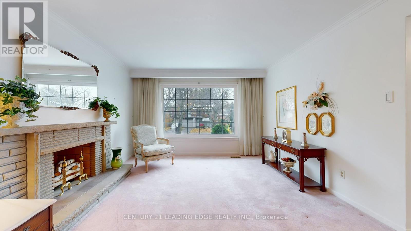 34 Tollerton Avenue, Toronto, Ontario  M2K 2H3 - Photo 6 - C12701212