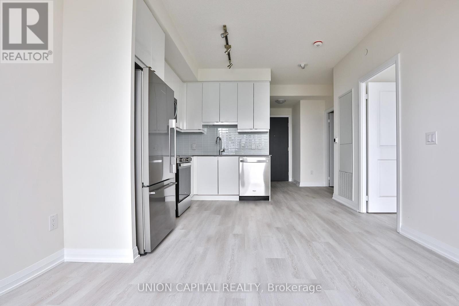 1801 - 3260 Sheppard Avenue E, Toronto, Ontario  M1T 0B5 - Photo 7 - E12701190