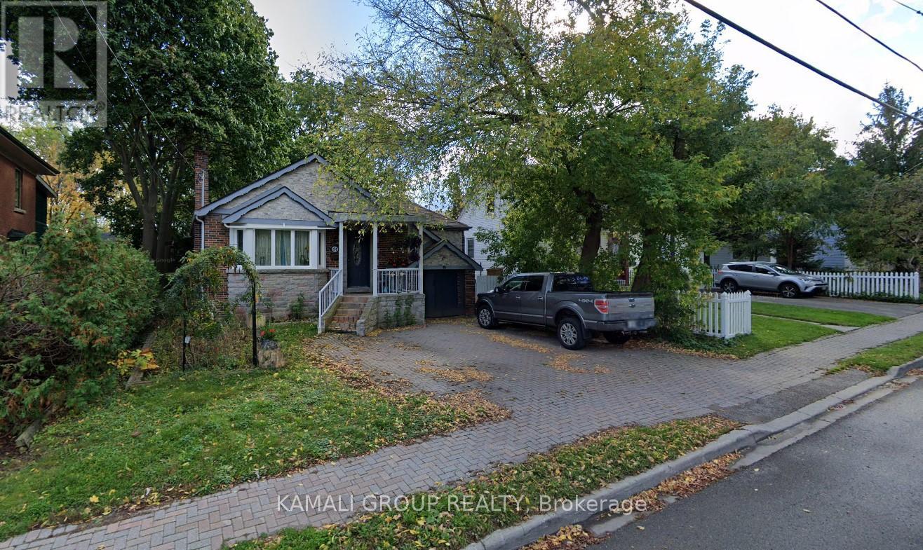 Main - 46 Centre Street E, Richmond Hill, Ontario  L4C 1A4 - Photo 1 - N12701178