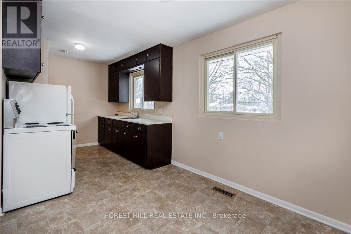 267 Lawrence Avenue, Orillia, Ontario  L3V 5M5 - Photo 6 - S12701324