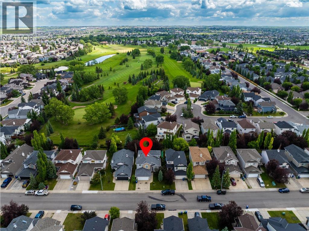 168 Fairways Drive Nw, Airdrie, Alberta  T4B 2R8 - Photo 2 - A2268174