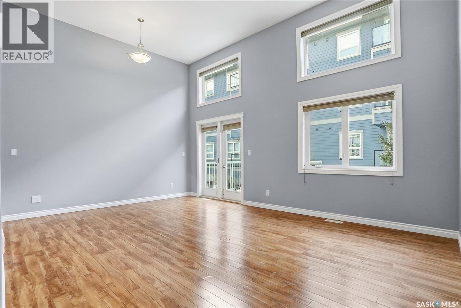 405 212 Willis Crescent, Saskatoon, Saskatchewan  S7T 0R7 - Photo 4 - SK026914