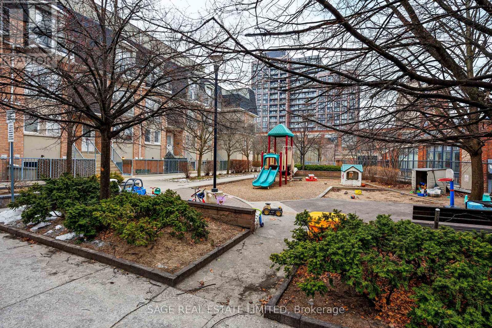 144 - 30 Merchant Lane, Toronto, Ontario  M6P 4J6 - Photo 31 - C12691584