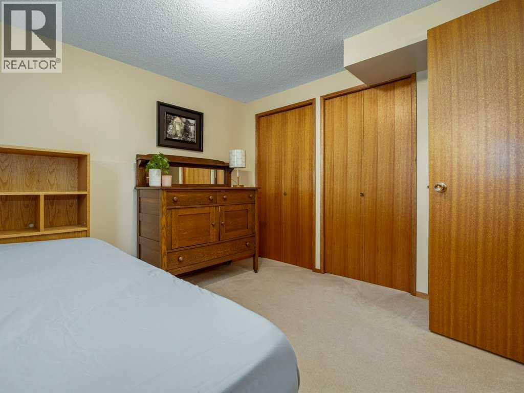 2017 16 Street N, Lethbridge, Alberta  T1H 4W6 - Photo 35 - A2279260