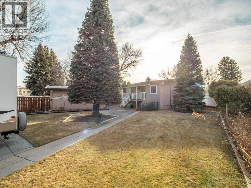 2017 16 Street N, Lethbridge, Alberta  T1H 4W6 - Photo 42 - A2279260