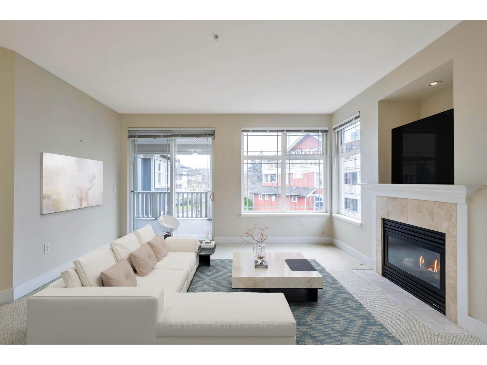 304 15392 16a Avenue, Surrey, British Columbia  V4A 1S9 - Photo 3 - R3079918