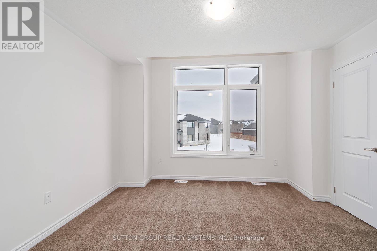 176 Roseanne Circle, Wasaga Beach, Ontario  L9Z 0N1 - Photo 19 - S12701112