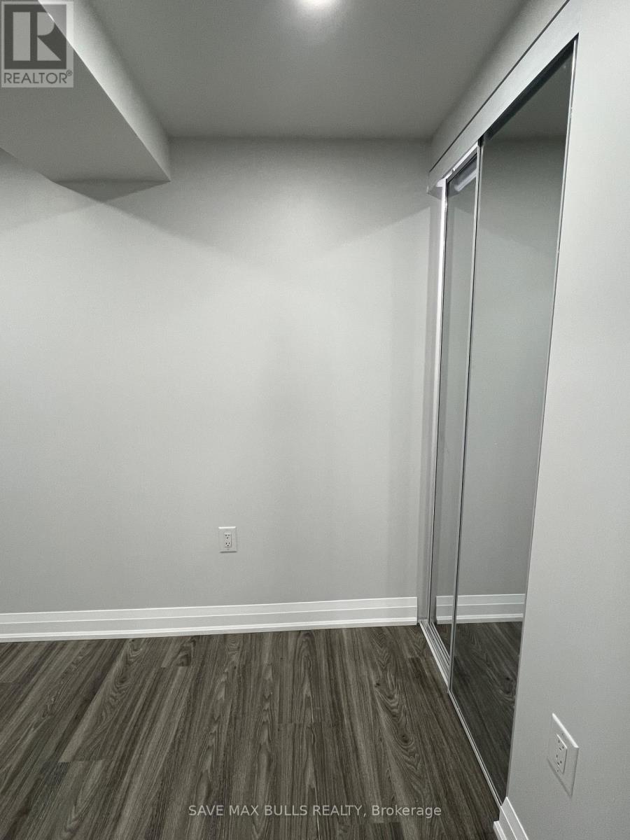 15 Golden Gate Drive, Brampton, Ontario  L6S 2K4 - Photo 18 - W12700124