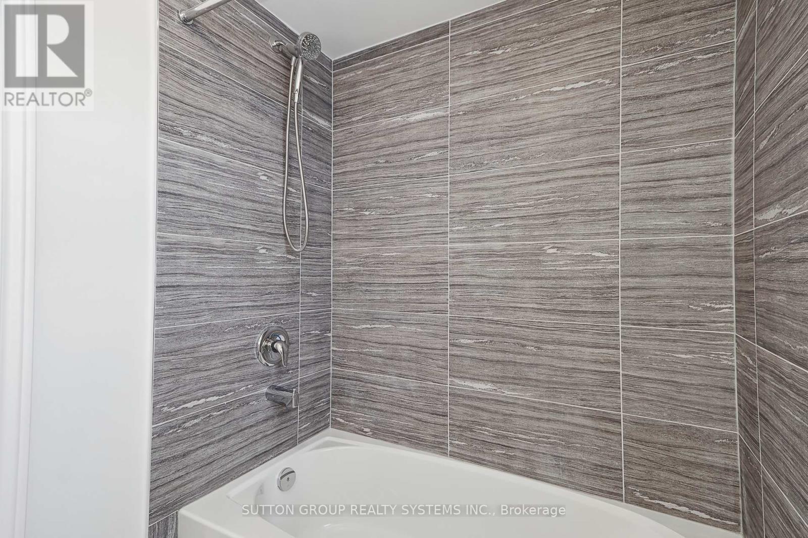 176 Roseanne Circle, Wasaga Beach, Ontario  L9Z 0N1 - Photo 20 - S12701112