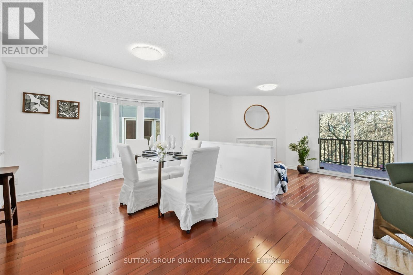 1507 Litchfield Road, Oakville, Ontario  L6H 5P4 - Photo 5 - W12701186