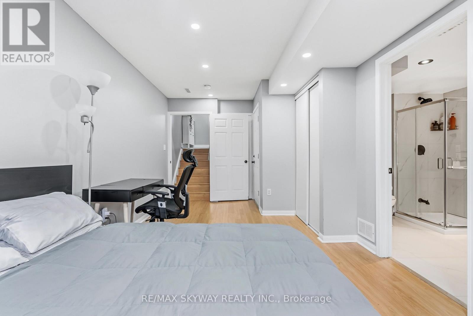 3 - 2 Clay Brick Court Nw, Brampton, Ontario  L6V 4M1 - Photo 38 - W12701210