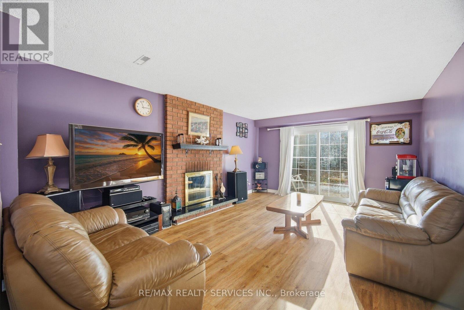 18 Myna Court, Brampton, Ontario  L6S 4H8 - Photo 31 - W12701224