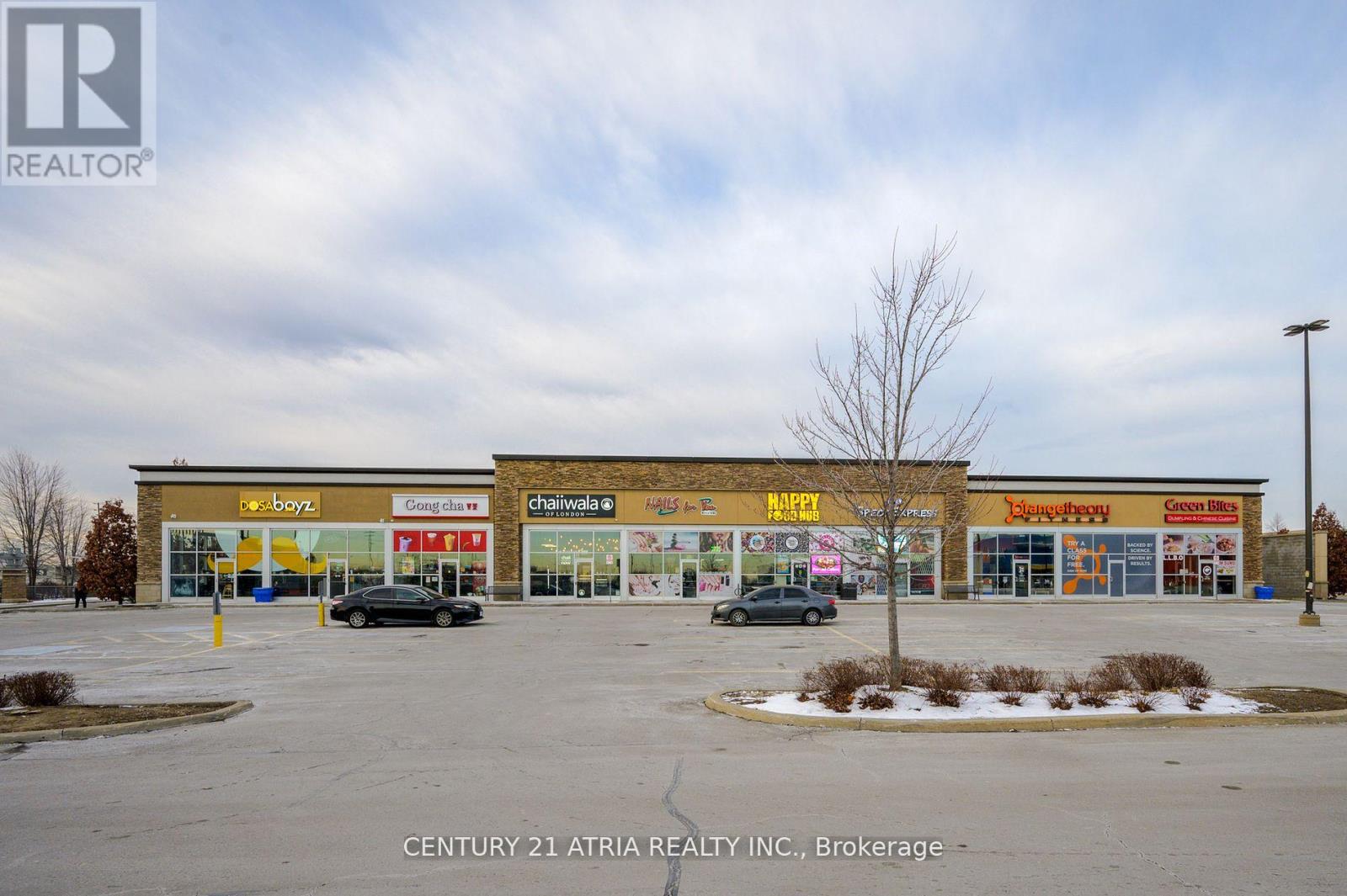 35 - 35 Resolution Drive, Brampton, Ontario  L6W 0A6 - Photo 10 - W12701242