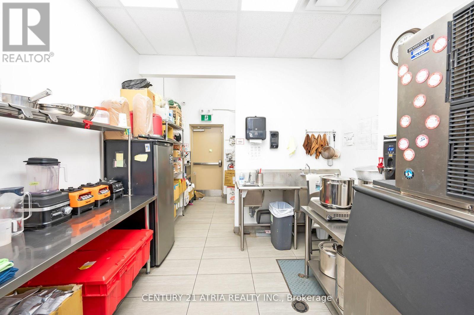 35 - 35 Resolution Drive, Brampton, Ontario  L6W 0A6 - Photo 16 - W12701242