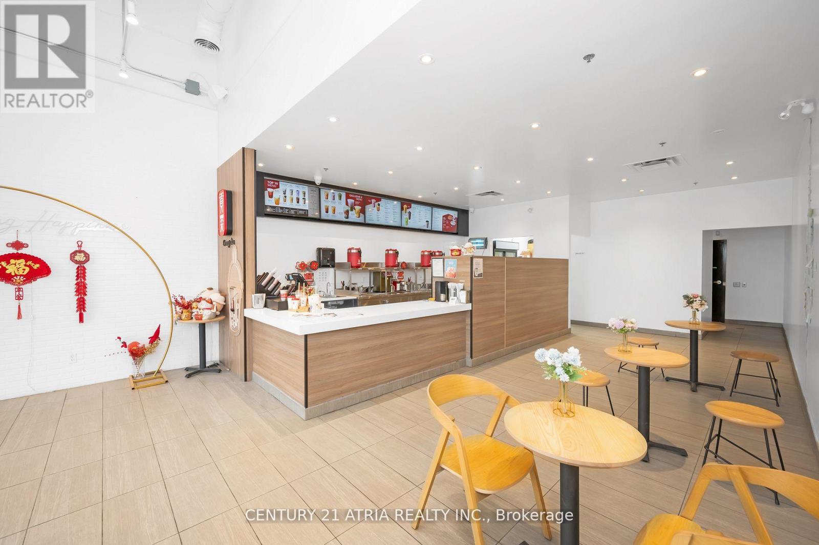 35 - 35 Resolution Drive, Brampton, Ontario  L6W 0A6 - Photo 6 - W12701242