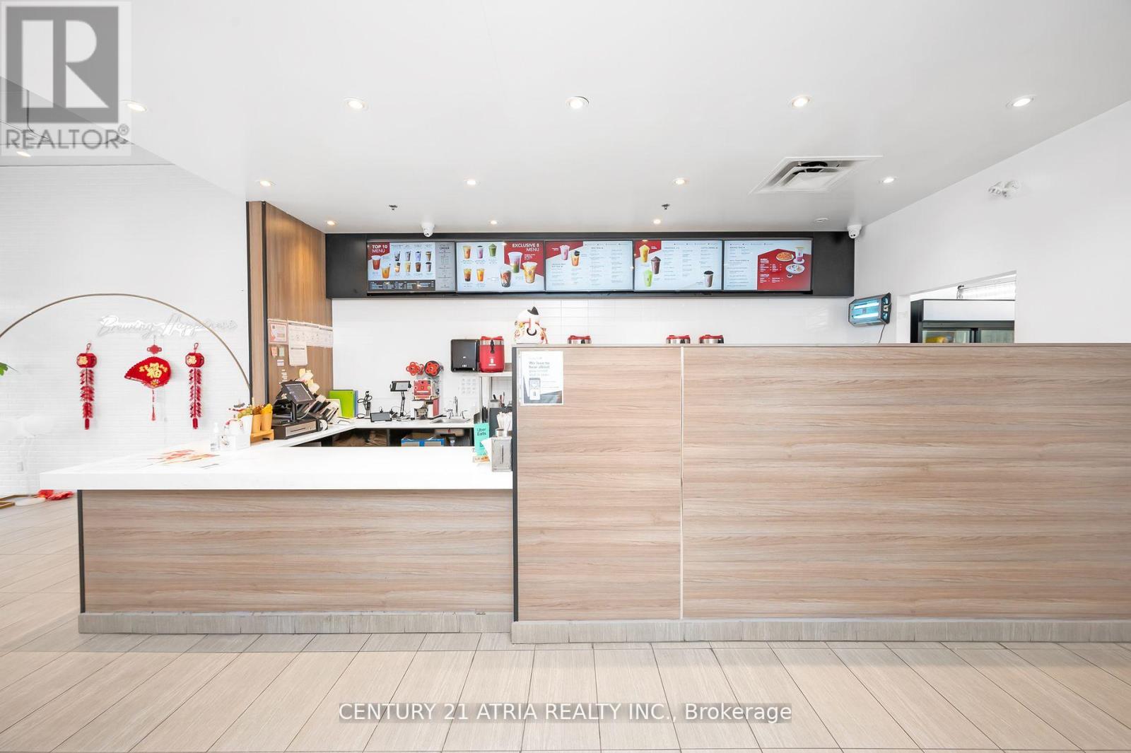 35 - 35 Resolution Drive, Brampton, Ontario  L6W 0A6 - Photo 7 - W12701242