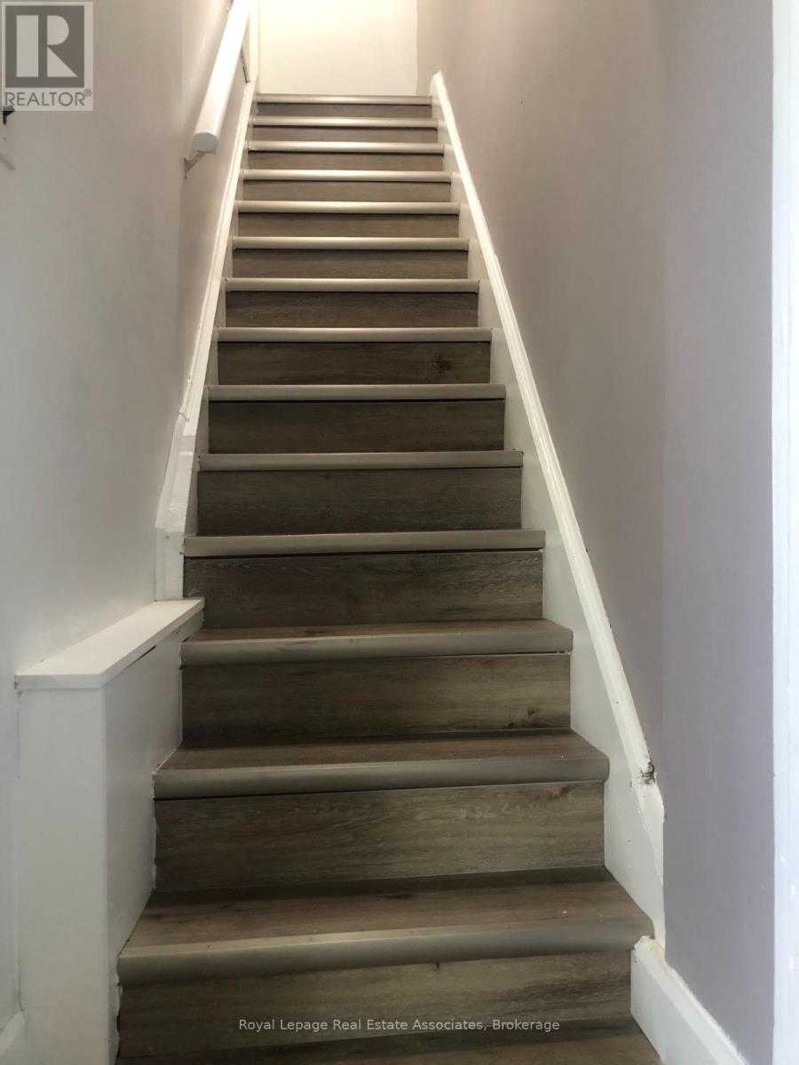 2283 Dundas Street W, Toronto, Ontario  M6R 1X6 - Photo 12 - W12701248