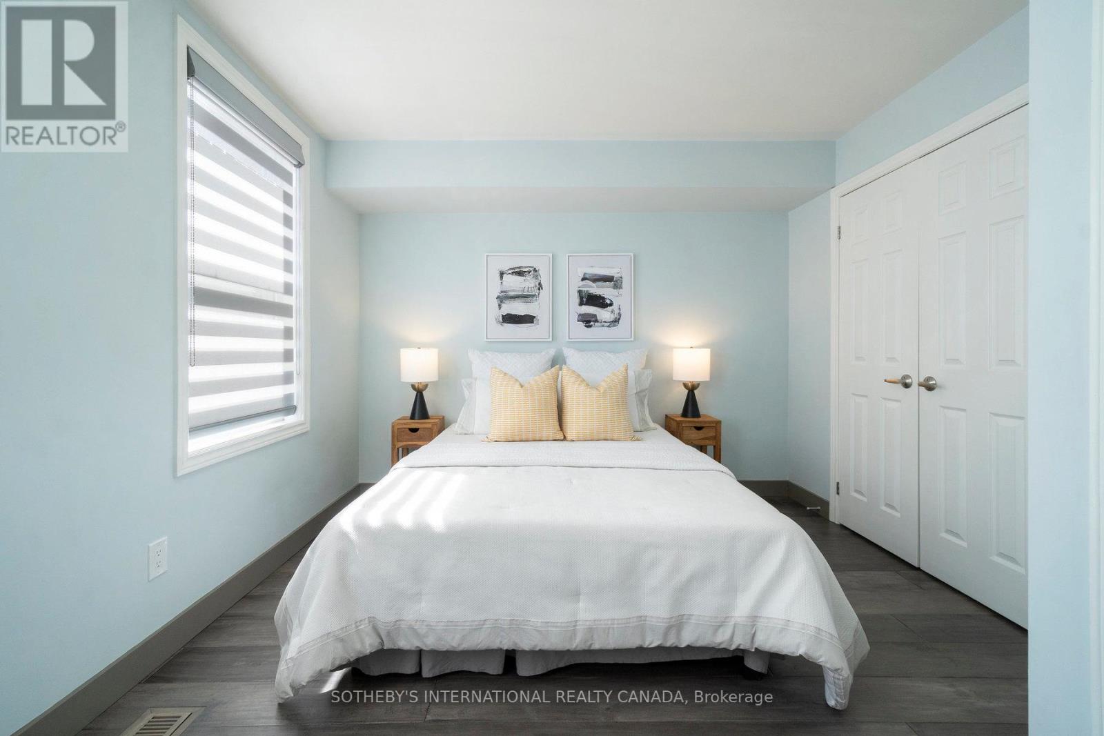 30 Michael Power Place, Toronto, Ontario  M9A 5G9 - Photo 25 - W12701306