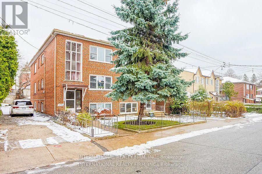 3 - 295 INDIAN GROVE W, Toronto, Ontario