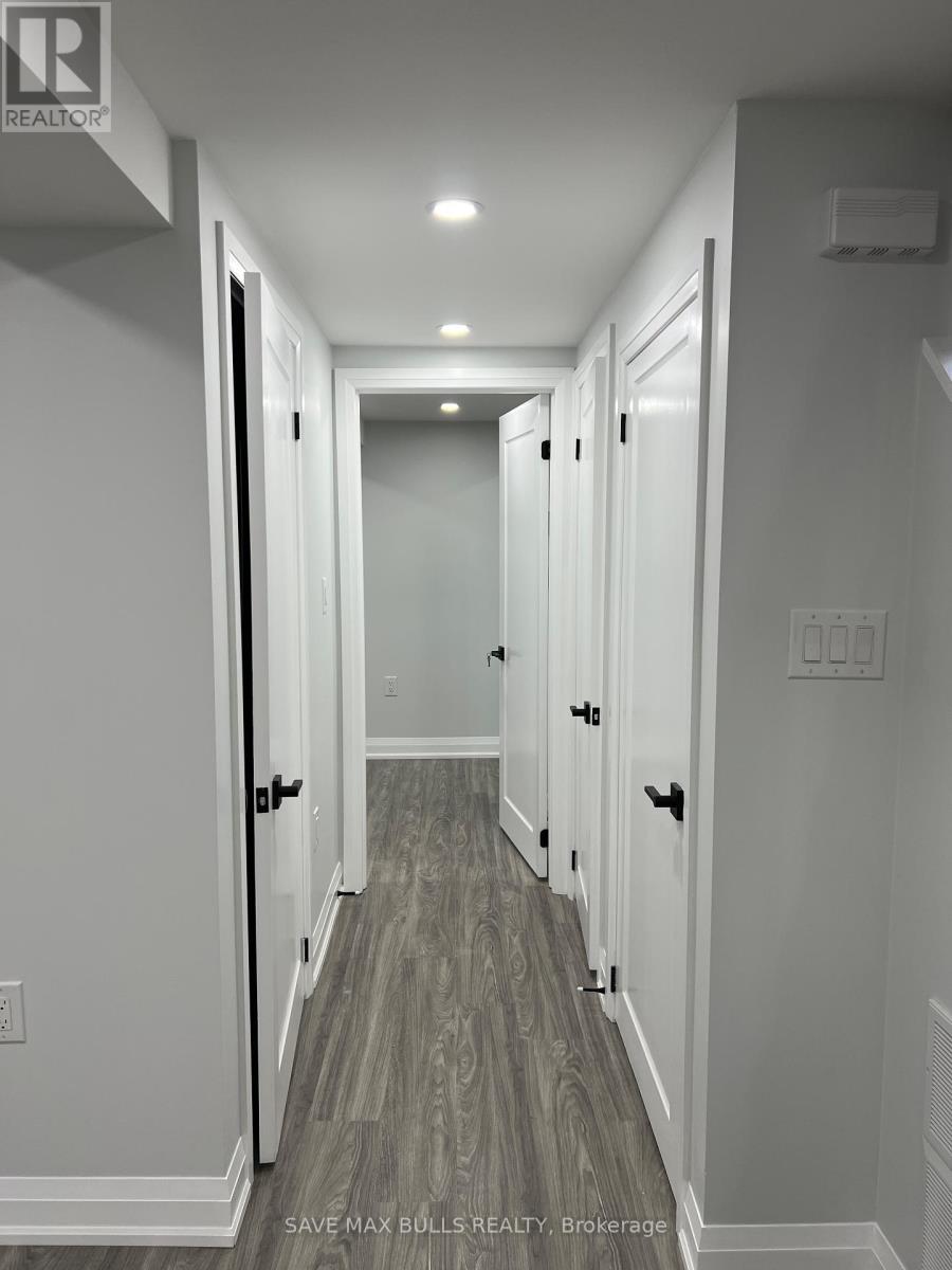 15 Golden Gate Drive, Brampton, Ontario  L6S 2K4 - Photo 12 - W12700124